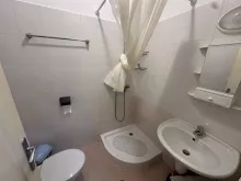 toaleta, prysznic, umywalka
