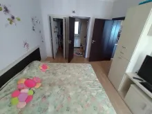 szafa, łóżko