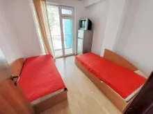 Dwa łóżka w drugiej sypialni