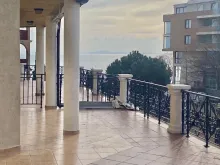 Taras z widokiem na morze