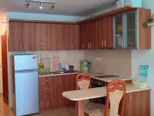 lodówka, aneks kuchenny