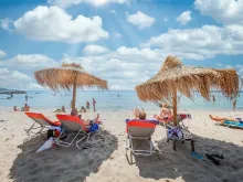 parasole na plaży
