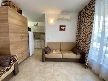 szafa, sofa
