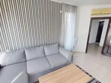 Sofa i Stolik
