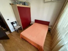 łóżko, szafa