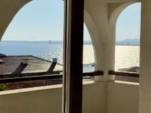 Widok na morze z tarasu