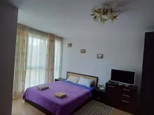 Telewizor łóżko
