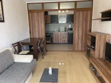 Stół obiadowej i sofa