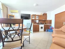 salon z aneksem kuchennym