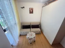 Sofa w sypialni