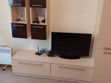 Ściana z telewizorem