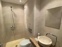 Łazienki z toaletą