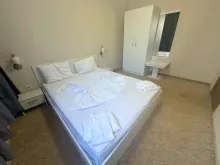 łóżko podwójne