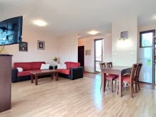 Sprzedaż trzypokojowego mieszkania w kompleksie Pasific 2