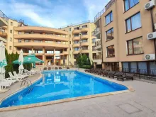 Basen i fasada / kompleks Antonia