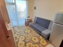 Szafa, kanapa, lodówka