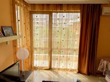 Duże okno w apartamencie