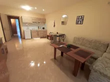 Sofa i stół