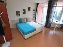 Łóżko w pokoju