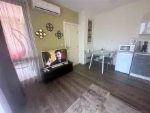 elewizor w salonie