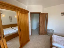 Szafa i łóżko