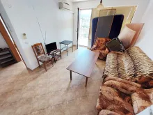 Sofa stół i telewizor