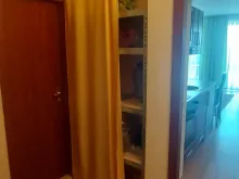 Przedpokój z szafą