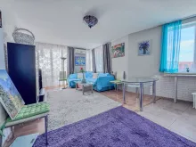 Sofa w pokoju