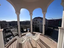 taras