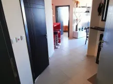Przedpokój z szafą
