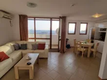 Gardenia Hills | Trzypokojowe mieszkanie: salon, kuchnia