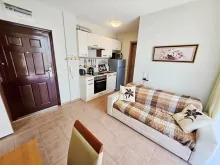 Orhidea Fort Noks | Trzypokojowe mieszkanie: salon, kuchnia