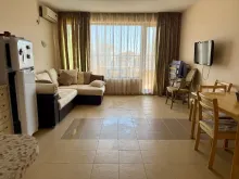 Diamond Bay | Studio, kuchnia, salon