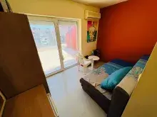 Meble w pokoju