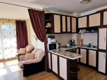Flores Park | Trzypokojowe mieszkanie: Salon, kuchnia
