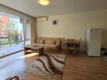 Panoramiczne okna w salonie