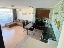 Duże mieszkanie w kompleksie Holiday Fort