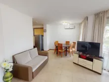 Telewizor i sofa