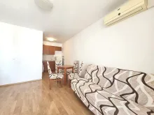 Sofa w pokoju
