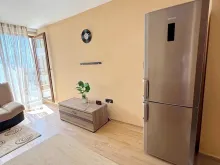 lodówka w pokoju