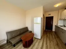 Sofa i lodówka