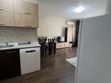 Święty Włas | Dwupokojowe mieszkanie : Salon, kuchnia