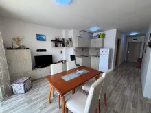Tarsis | Przestronne dwupokojowe mieszkanie : Salon, kuchnia