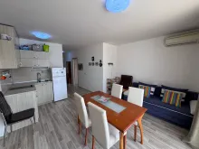 Tarsis | Przestronne dwupokojowe mieszkanie : Salon, kuchnia