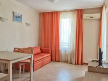 Stół i sofa