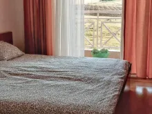 Łóżko w apartamencie