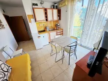 Meble w pokoju