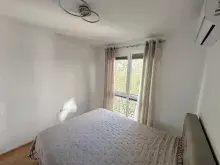Okno w pokoju
