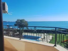 Widok na morze z tarasu