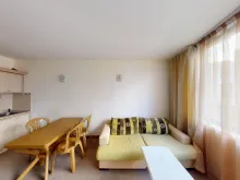 Sofa i stół